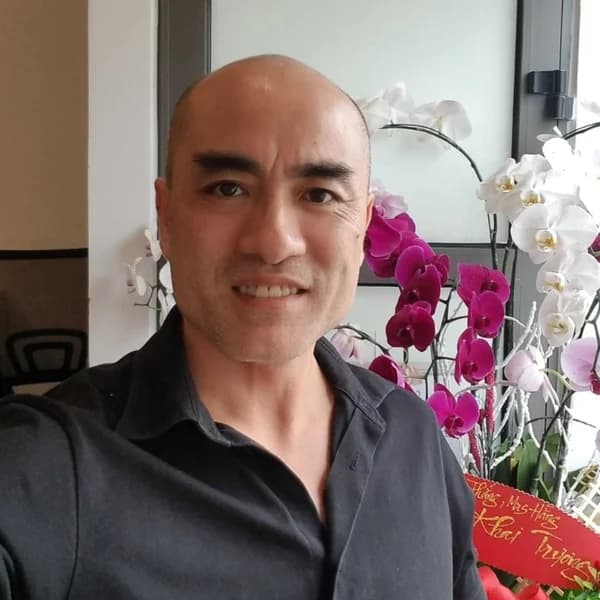 Portrait of Vincent Duong